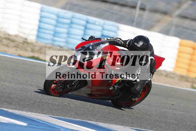 /Archiv-2024/02 29.01.-02.02.2024 Moto Center Thun Jerez/Gruppe gruen-green/20